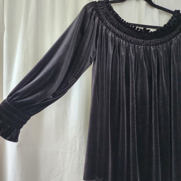 Norma Kamali Velvet Off-Shoulder Peasant Top, S Black slouchy oversized tunic - Picture 3 of 10